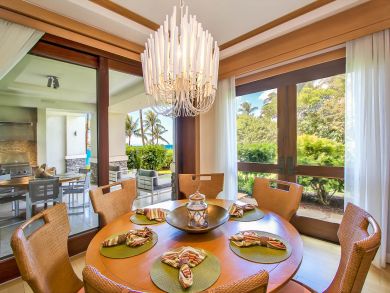 Posh Three Bedroom Luxury Residence for Maui Vacation Posh Three Bedroom Luxury Residence for Maui Vacation